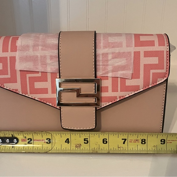Alyssa (Versona) Crossbody Bag | Small Purse | Blush / Coral | NWT - Picture 6 of 8